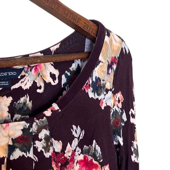 Lands' End Floral Top - Picture 6 of 10